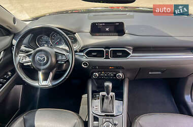 Внедорожник / Кроссовер Mazda CX-5 2017 в 