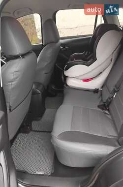 Позашляховик / Кросовер Mazda CX-5 2012 в 