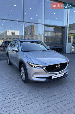 Позашляховик / Кросовер Mazda CX-5 2021 в 