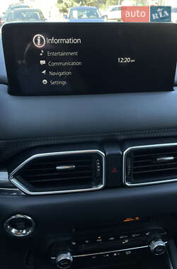 Позашляховик / Кросовер Mazda CX-5 2021 в 