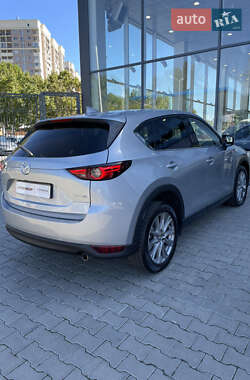 Позашляховик / Кросовер Mazda CX-5 2021 в 