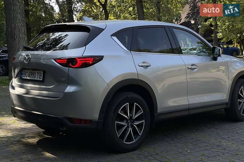 Позашляховик / Кросовер Mazda CX-5 2017 в Івано-Франківську