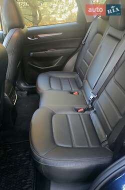 Внедорожник / Кроссовер Mazda CX-5 2023 в 