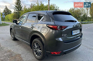 Позашляховик / Кросовер Mazda CX-5 2021 в 