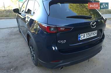 Внедорожник / Кроссовер Mazda CX-5 2023 в 