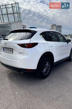Позашляховик / Кросовер Mazda CX-5 2019 в 