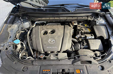 Позашляховик / Кросовер Mazda CX-5 2022 в 