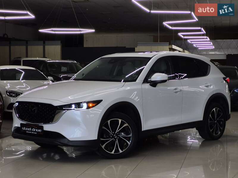Позашляховик / Кросовер Mazda CX-5 2022 в 