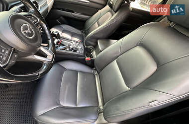 Позашляховик / Кросовер Mazda CX-5 2017 в 