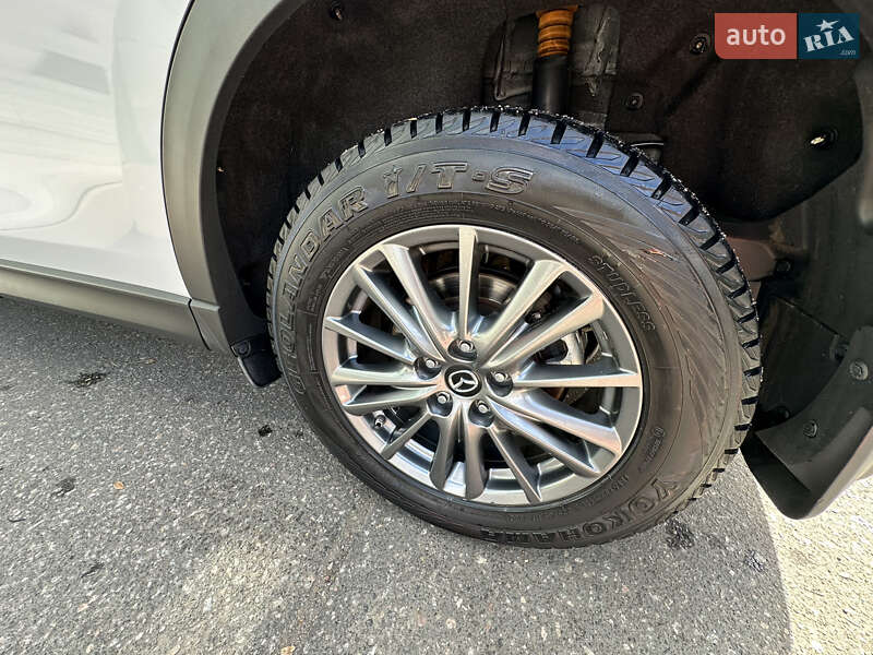Позашляховик / Кросовер Mazda CX-5 2017 в Одесі