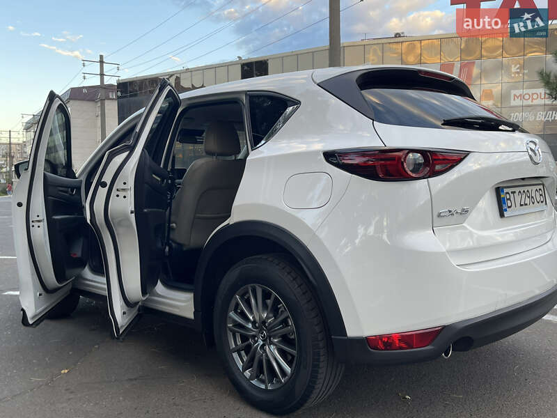 Внедорожник / Кроссовер Mazda CX-5 2017 в Одессе фото 10 Внедорожник / Кроссовер Mazda CX-5 2017 в Одессе