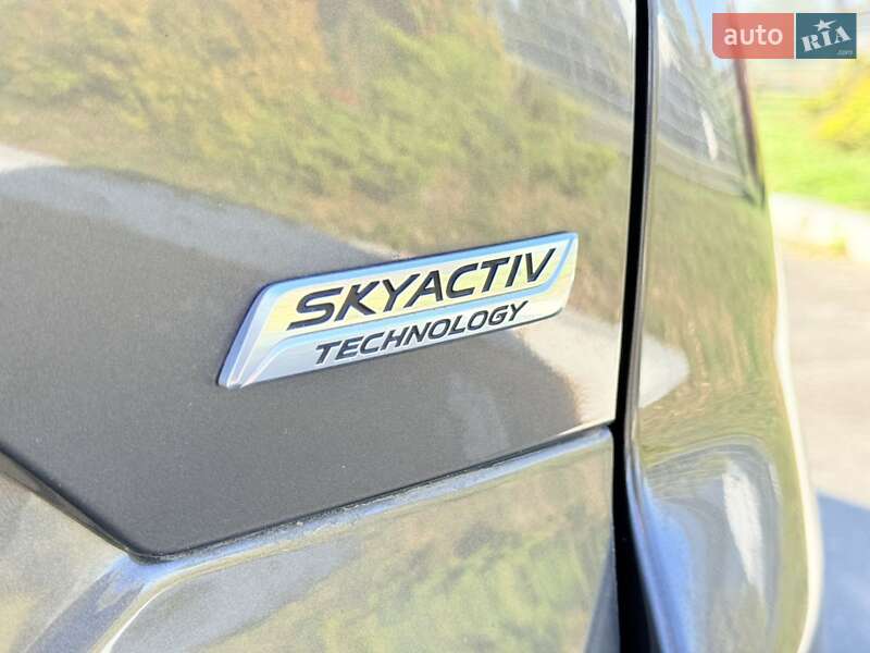 Внедорожник / Кроссовер Mazda CX-5 2018 в Харькове