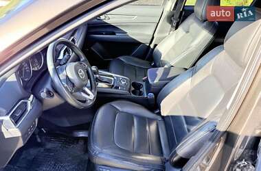 Позашляховик / Кросовер Mazda CX-5 2018 в 