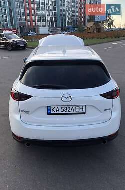 Внедорожник / Кроссовер Mazda CX-5 2018 в 