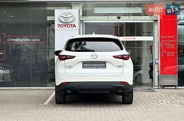 Позашляховик / Кросовер Mazda CX-5 2022 в 
