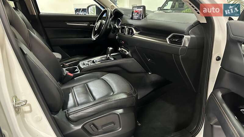 Внедорожник / Кроссовер Mazda CX-5 2022 в Ужгороде