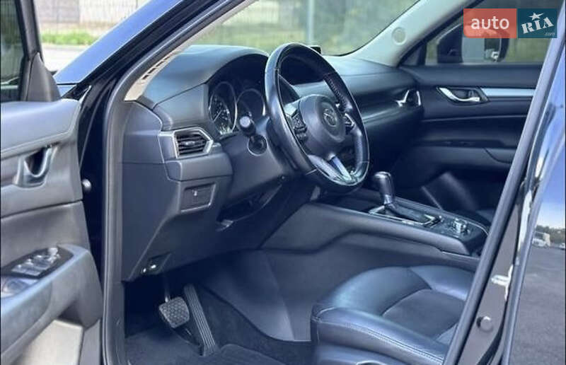 Внедорожник / Кроссовер Mazda CX-5 2017 в 