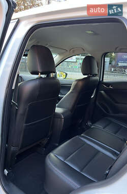 Позашляховик / Кросовер Mazda CX-5 2012 в 