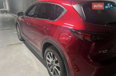 Позашляховик / Кросовер Mazda CX-5 2021 в 