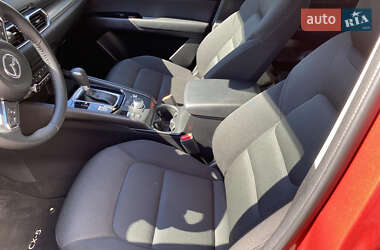 Позашляховик / Кросовер Mazda CX-5 2022 в  фото 13 Позашляховик / Кросовер Mazda CX-5 2022 в