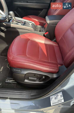 Внедорожник / Кроссовер Mazda CX-5 2020 в 