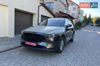 Позашляховик / Кросовер Mazda CX-5 2022 в 