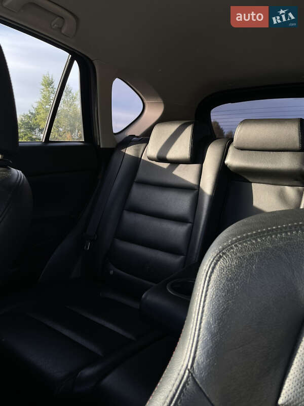 Внедорожник / Кроссовер Mazda CX-5 2015 в Киеве