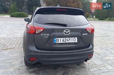 Позашляховик / Кросовер Mazda CX-5 2016 в 