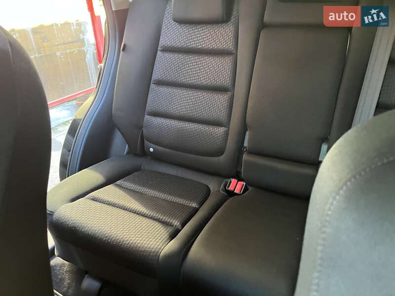 Позашляховик / Кросовер Mazda CX-5 2015 в Золочеві