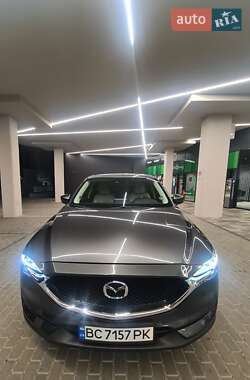 Внедорожник / Кроссовер Mazda CX-5 2017 в 