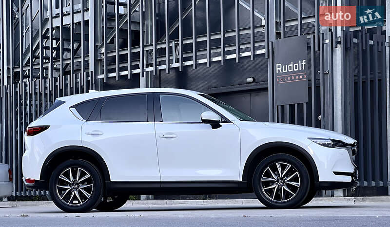 Внедорожник / Кроссовер Mazda CX-5 2017 в Киеве