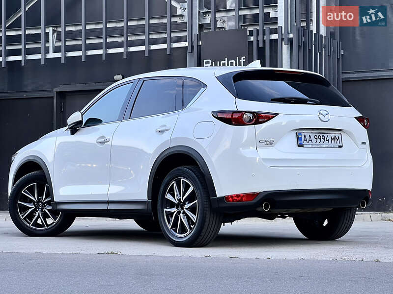 Внедорожник / Кроссовер Mazda CX-5 2017 в Киеве