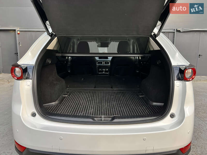Внедорожник / Кроссовер Mazda CX-5 2017 в Киеве