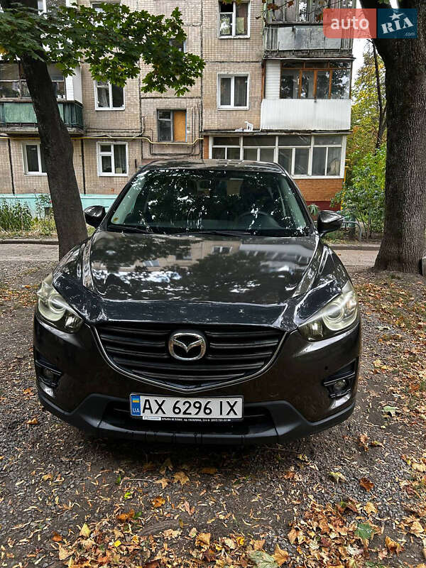 Позашляховик / Кросовер Mazda CX-5 2015 в 