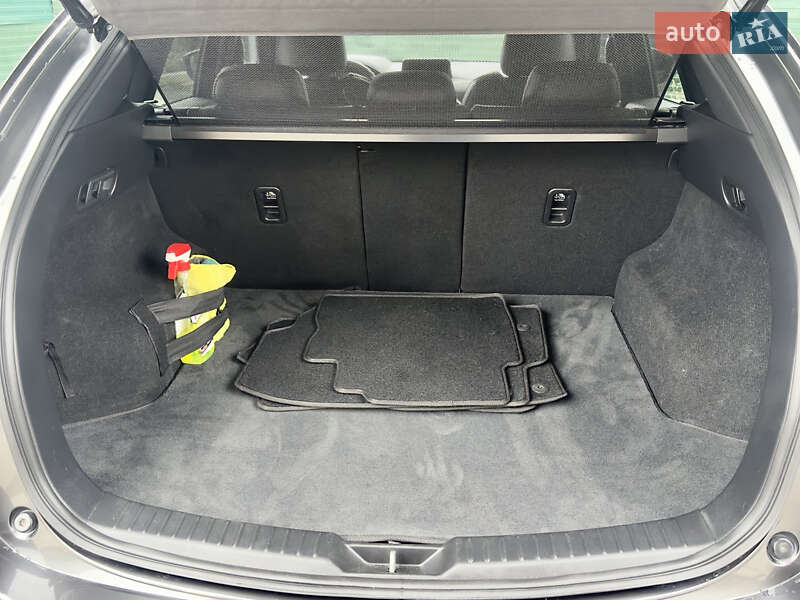 Внедорожник / Кроссовер Mazda CX-5 2019 в Киеве