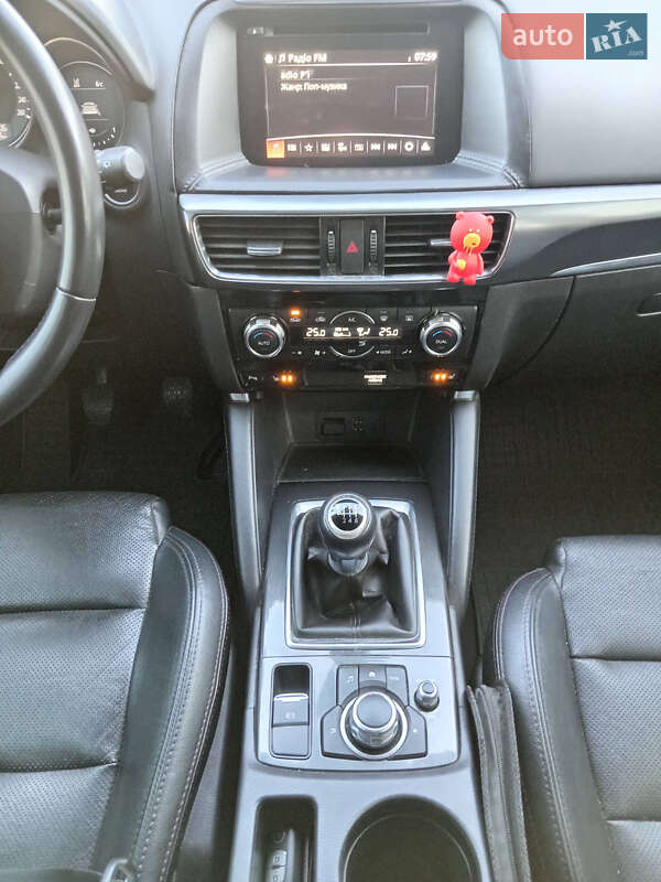 Позашляховик / Кросовер Mazda CX-5 2016 в Гадячі