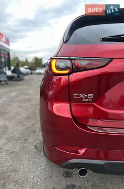 Позашляховик / Кросовер Mazda CX-5 2023 в 