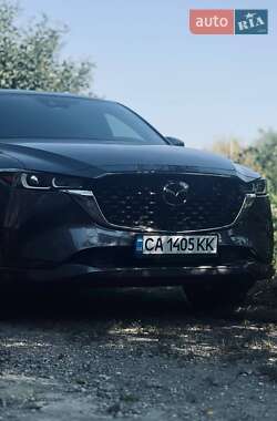 Позашляховик / Кросовер Mazda CX-5 2024 в 