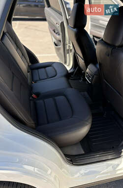 Внедорожник / Кроссовер Mazda CX-5 2022 в 