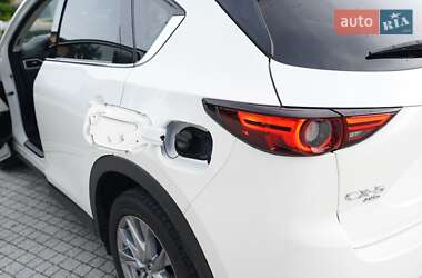 Позашляховик / Кросовер Mazda CX-5 2021 в 