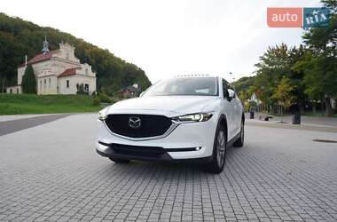Позашляховик / Кросовер Mazda CX-5 2021 в 