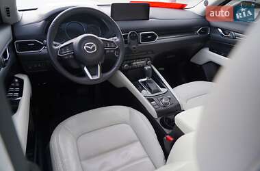 Позашляховик / Кросовер Mazda CX-5 2021 в 