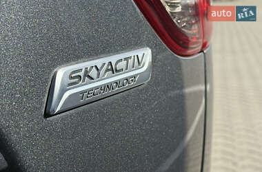 Внедорожник / Кроссовер Mazda CX-5 2013 в 