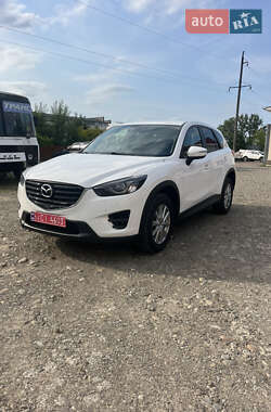 Позашляховик / Кросовер Mazda CX-5 2016 в 