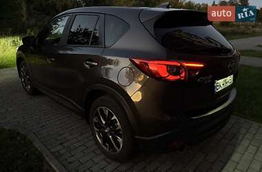 Позашляховик / Кросовер Mazda CX-5 2015 в 