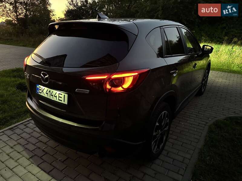 Позашляховик / Кросовер Mazda CX-5 2015 в Рівному
