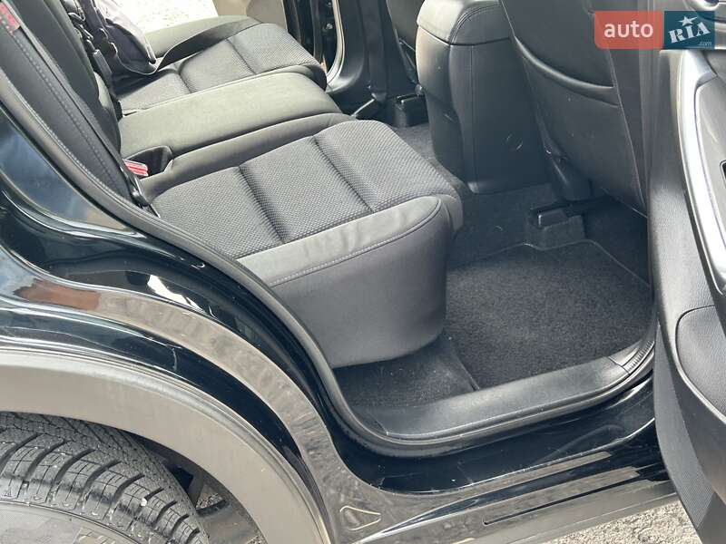 Внедорожник / Кроссовер Mazda CX-5 2015 в Ровно