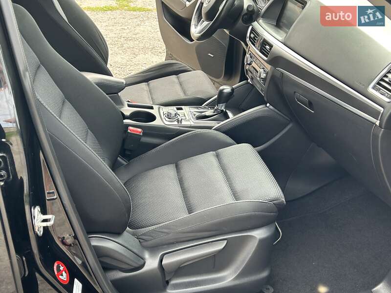 Внедорожник / Кроссовер Mazda CX-5 2015 в Ровно