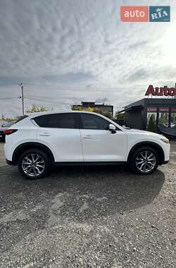 Внедорожник / Кроссовер Mazda CX-5 2020 в 