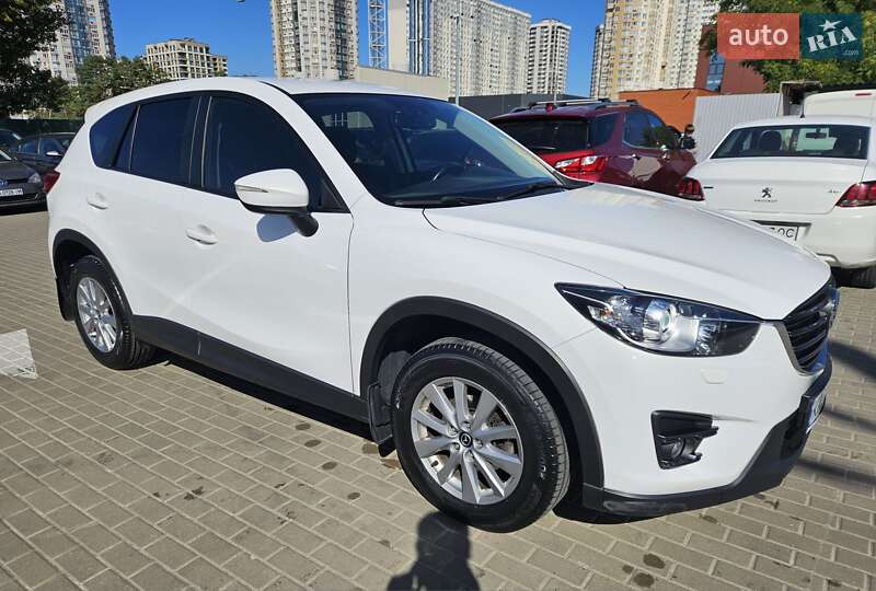 Внедорожник / Кроссовер Mazda CX-5 2017 в Киеве